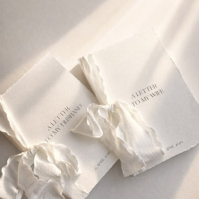 Personalisierter Liebesbrief auf Büttenpapier – Mit Schleife | Hochzeitsgeschenk für Partner