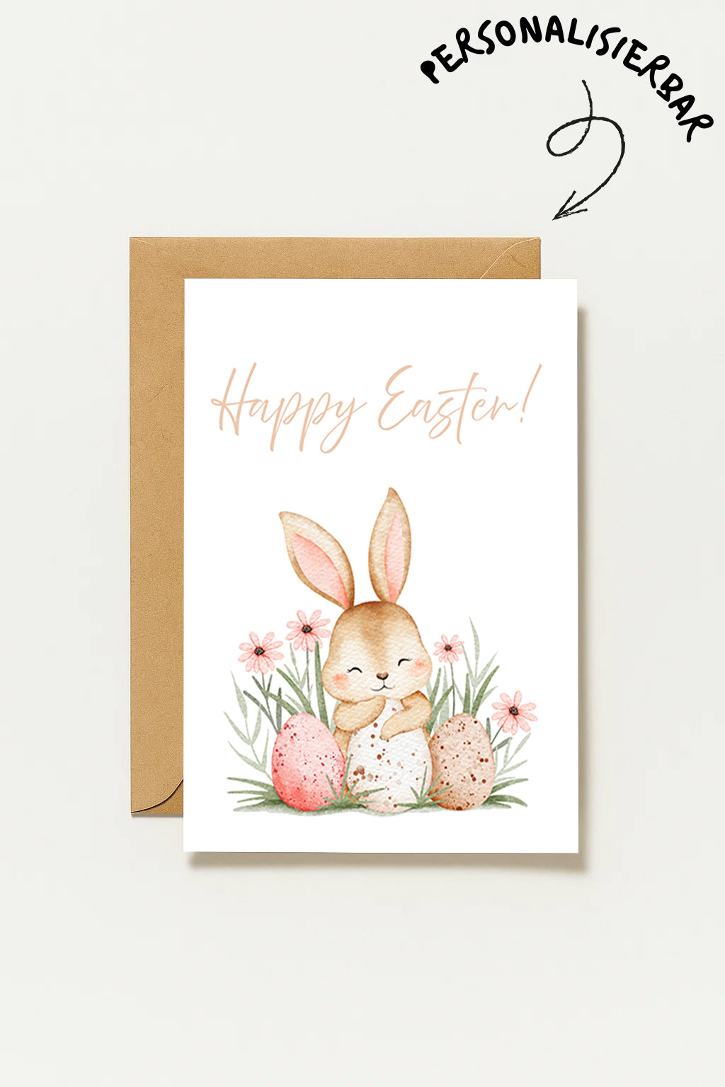 Süße Osterkarte mit einem niedlichen Hasen, der zwischen bunten Ostereiern und Frühlingsblumen sitzt. Aquarell Illustration mit sanften Pastellfarben und dem Schriftzug „Happy Easter“. Perfekt für Ostergrüße an Familie und Freunde.