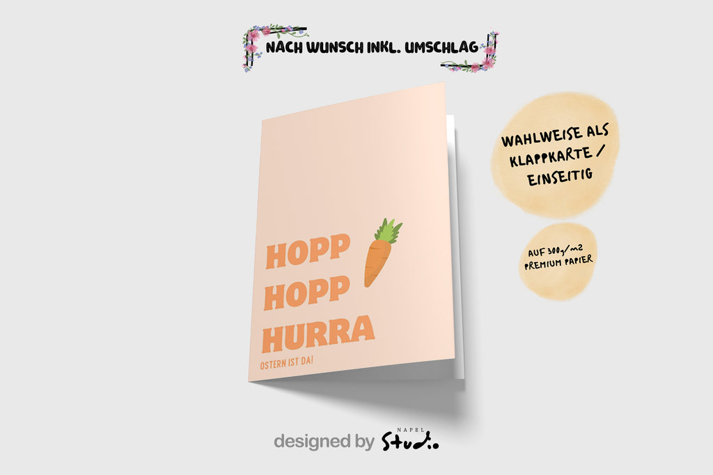 Moderne Osterkarte mit dem Schriftzug „Hopp Hopp Hurra – Ostern ist da“. Minimalistisches Design mit Karotte Illustration und warmen Pastellfarben. Perfekt als humorvolle Osterkarte für Freunde oder Familie.