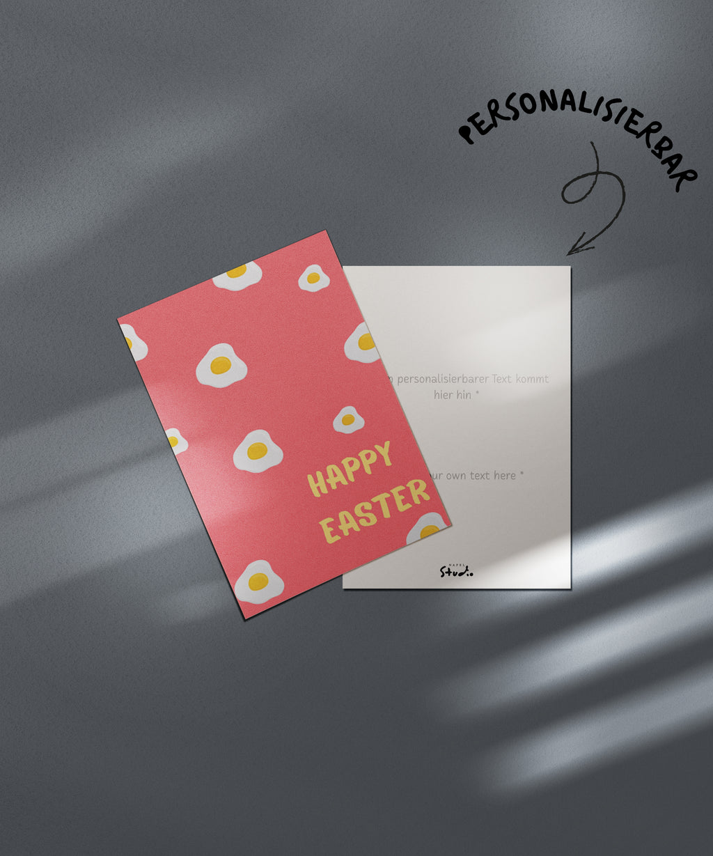 Moderne Osterkarte mit rosa Hintergrund und Eier Muster Illustration. Auf der Vorderseite steht „Happy Easter“. Minimalistisches Design mit goldener Umschlag Mockup. Perfekt als moderne Oster Grußkarte.
