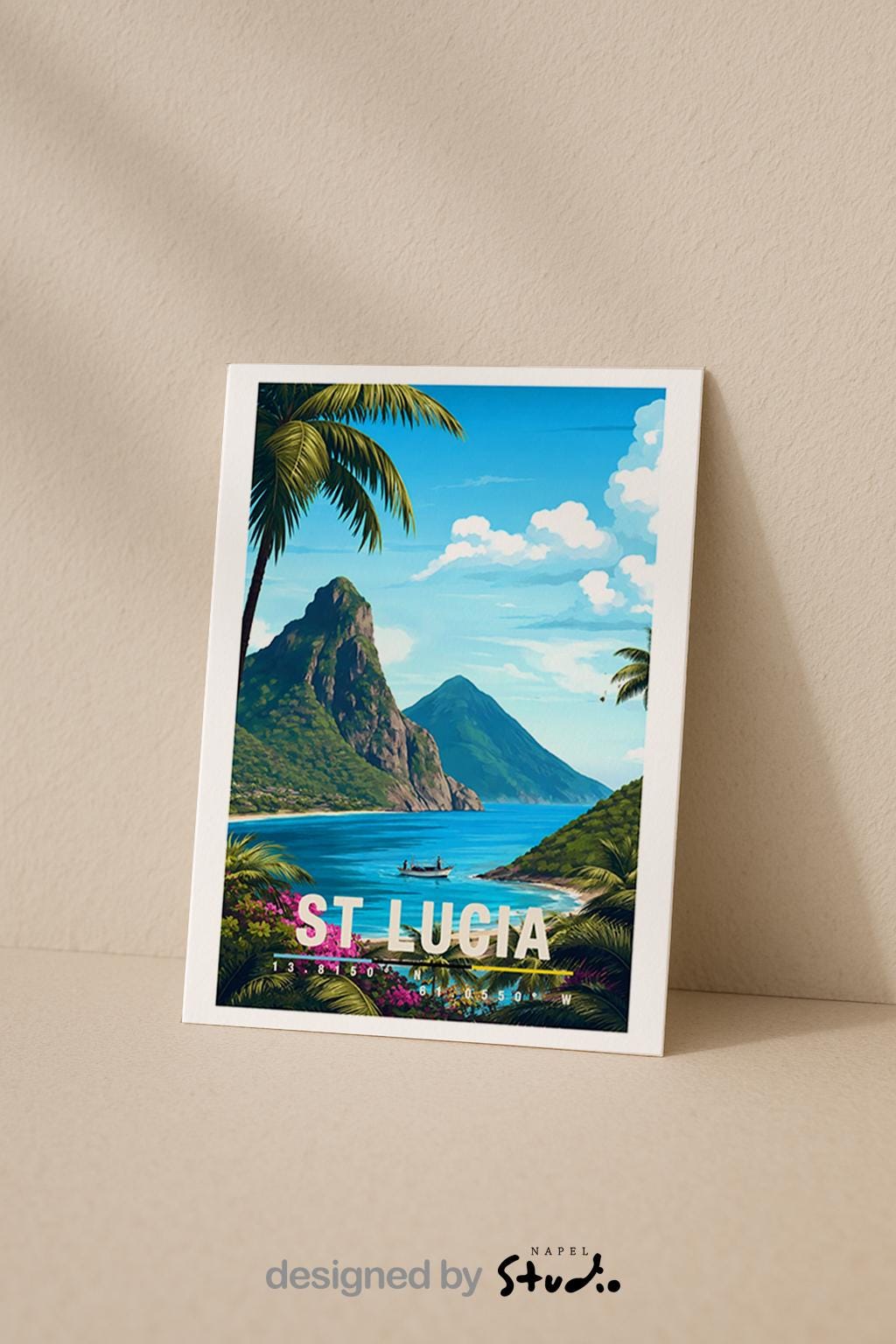 St. Lucia Grußkarte mit Pitons & Karibikstrand | Exotische Reisekarte | St Lucia Caribbean Travel Art Illustration von St. Lucia mit den markanten Pitons, üppiger Natur und türkisblauem Meer. Die Szene wirkt exotisch, ruhig und vermittelt karibisches Reisegefühl.