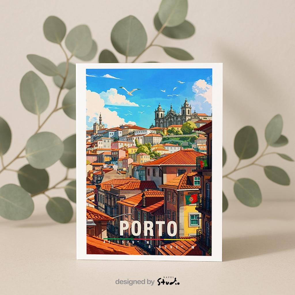 Detaillierte Illustration von Porto mit dicht aneinandergereihten, farbenfrohen Häusern und typischen roten Ziegeldächern, die sich über die Hügel der Altstadt ziehen. Im Hintergrund erhebt sich eine historische Kirche über der Stadt. Die warme Lichtstimmung, mediterrane Architektur und das lebendige Stadtbild vermitteln portugiesisches Flair, kulturelle Tiefe und das romantische Reisegefühl einer traditionsreichen Küstenstadt.