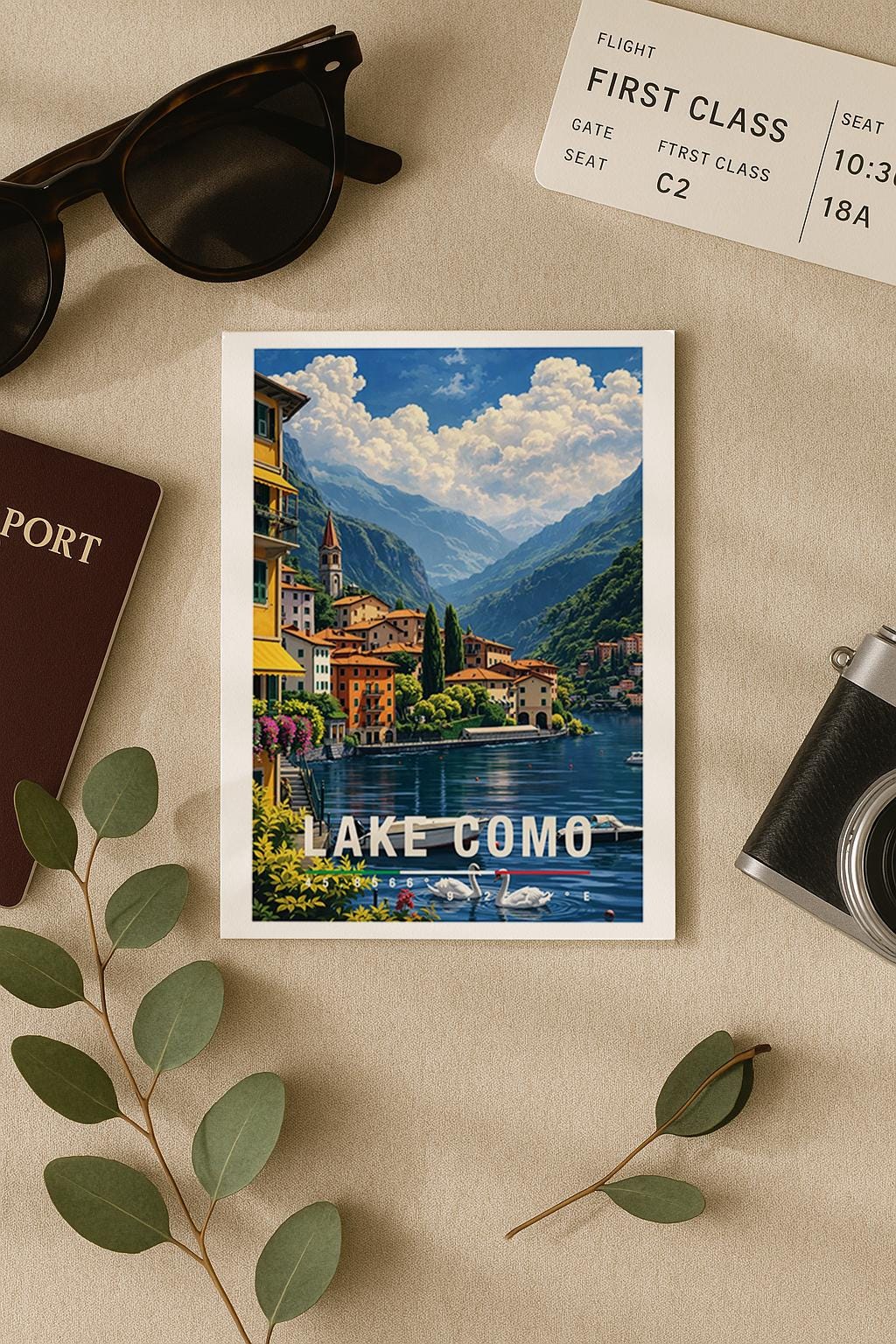 Romantische Grußkarte mit Lake-Como-Motiv in Italien, zeigt ruhiges Wasser, historische Villen, Zypressen und Berge im Hintergrund. Die Illustration vermittelt Eleganz, Ruhe und mediterranes Lebensgefühl. Ideal als Reise-Grußkarte, Urlaubsgruß oder liebe Nachricht für Italien-Fans, Romantiker und Naturfreunde.