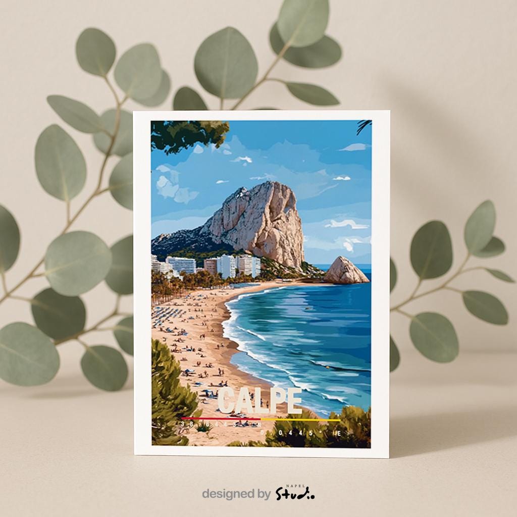Illustration der Küste von Calpe mit goldenem Strand, türkisfarbenem Meer und dem markanten Felsen Peñón de Ifach. Die Szene wirkt sonnig, entspannt und mediterran und vermittelt Urlaubsgefühl, Sommer, Meer und spanische Küstenlandschaft.
Tags: