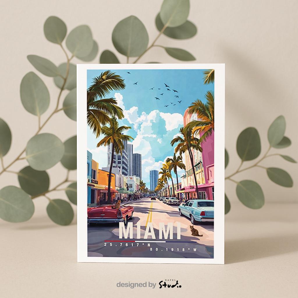 Diese Grußkarte zeigt Miami mit farbenfroher Ocean Drive Szene, Palmen, klassischen Autos und Art-Déco-Gebäuden. Die Illustration strahlt Sommer, Strand und Lebensfreude aus und ist ideal als Reisegruß oder Geschenk für Miami- und Florida-Fans.