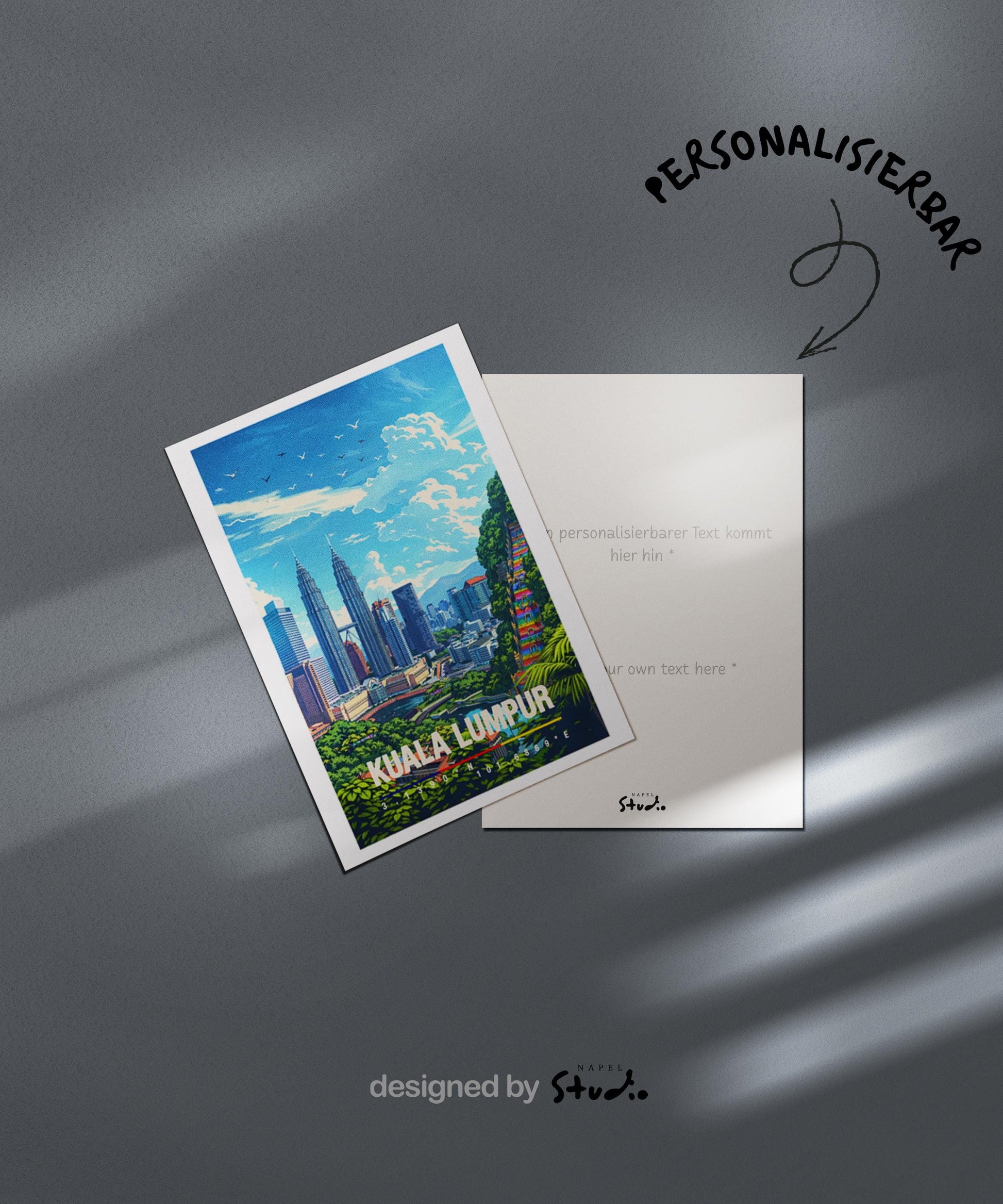 Moderne Illustration von Kuala Lumpur mit Skyline, den Petronas Towers und grünen Elementen im Vordergrund. Die Szene wirkt urban, klar und modern und zeigt die Metropole Malaysias aus einer freundlichen Perspektive.