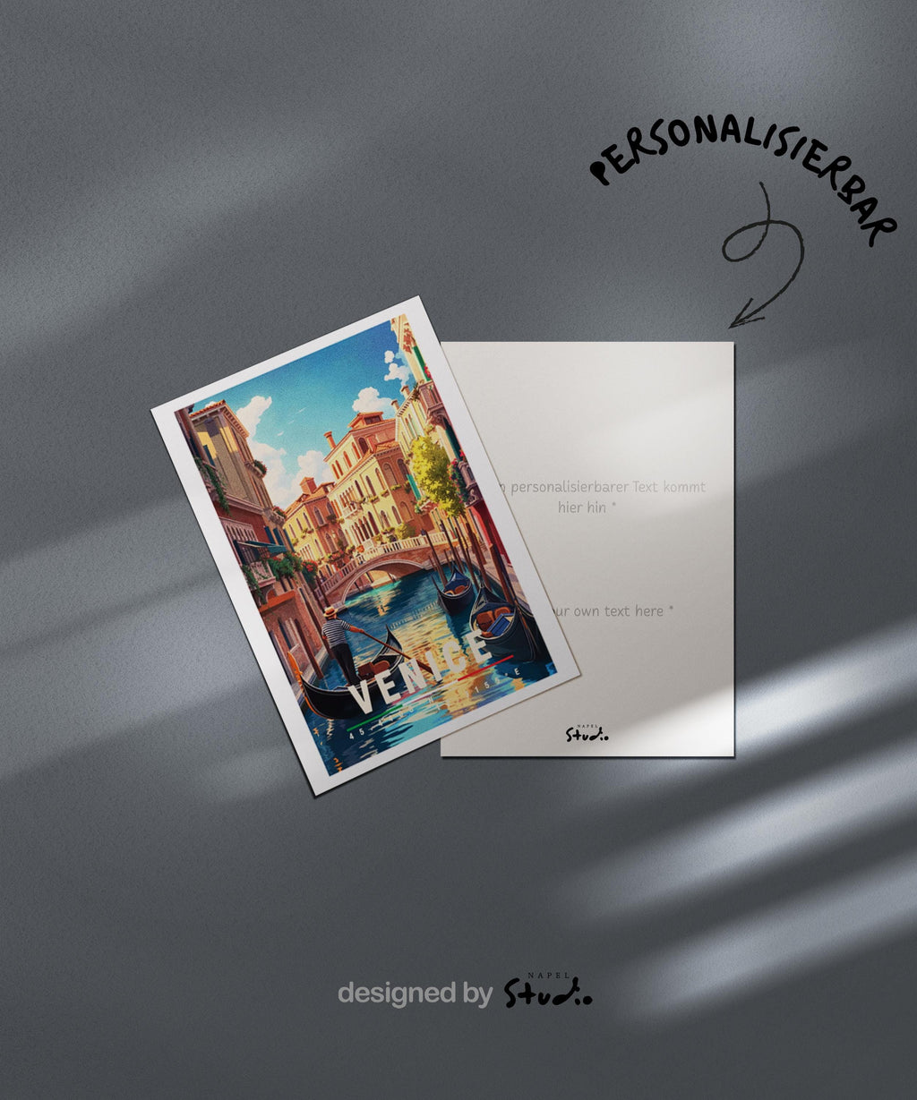 Illustration von Venedig mit Gondeln auf einem ruhigen Kanal, historischer Architektur und Brücke. Die Szene wirkt romantisch, warm und klassisch italienisch.