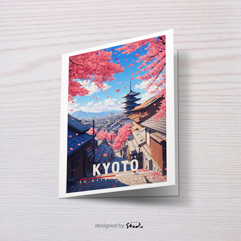 Detaillierte Illustration von Kyoto mit traditioneller Pagode, japanischen Holzhäusern und blühenden Kirschbäumen. Zarte Blütenblätter schweben durch die Luft und rahmen den Blick auf die Stadt ein. Die harmonische Komposition verbindet Natur, Architektur und Kultur und vermittelt Ruhe, Tradition und die zeitlose Schönheit des japanischen Frühlings.