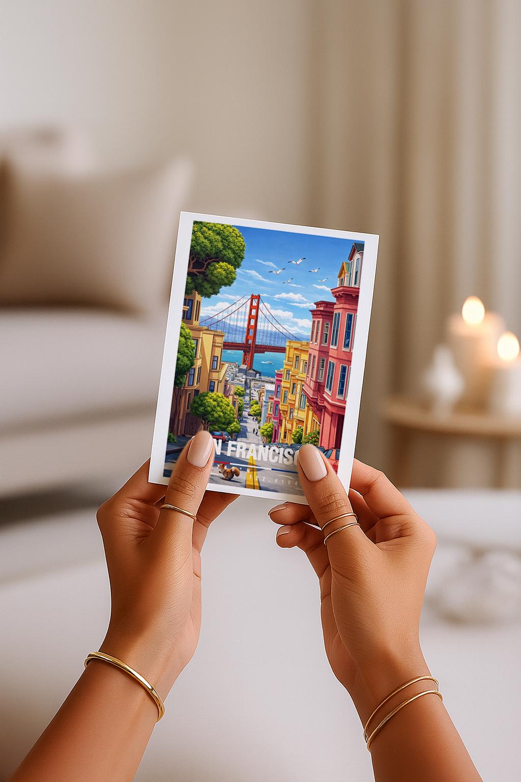 Illustrative Grußkarte mit San-Francisco-Motiv, zeigt die Golden Gate Bridge, bunte Häuser und eine typische steile Straße. Die Szene vermittelt Großstadtflair, Freiheit und Westküsten-Atmosphäre. Perfekt als Reise-Grußkarte, Städtegruß oder liebe Nachricht für USA-Fans und Kalifornien-Liebhaber.