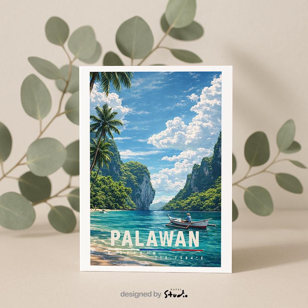 Tropische Grußkarte mit Palawan-Motiv auf den Philippinen, zeigt türkisfarbenes Wasser, Palmen, Boote und imposante Kalksteinfelsen unter weitem Himmel. Die Illustration strahlt Ruhe, Natur und Inselparadies aus. Perfekt als Reise-Grußkarte, Urlaubsgruß oder liebe Nachricht für Weltenbummler, Strandliebhaber und Fernweh-Fans.