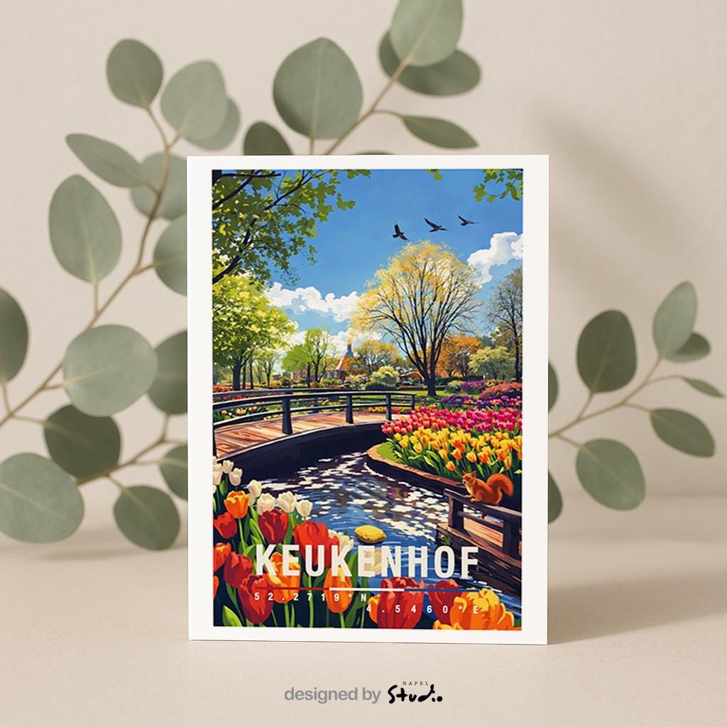 Farbenfrohe Grußkarte mit Blick auf den Keukenhof in den Niederlanden. Zu sehen sind blühende Tulpenbeete, ein kleiner Bach und eine Brücke inmitten einer gepflegten Gartenlandschaft. Die Illustration strahlt Frühling, Natur und Ruhe aus und eignet sich perfekt als Blumen- oder Reisekarte.