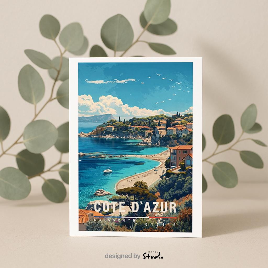 Illustration einer Grußkarte mit Côte-d’Azur-Motiv zeigt eine sonnige Mittelmeerküste mit türkisblauem Meer, Sandstrand und mediterranen Häusern auf sanften Hügeln. Die leuchtenden Farben und die ruhige Atmosphäre vermitteln Sommer, Urlaub und südfranzösisches Lebensgefühl. Perfekt als Reise-Grußkarte, Urlaubsgruß oder liebevolle Aufmerksamkeit für Meerliebhaber, Frankreich-Fans und Menschen mit Fernweh nach der französischen Riviera.