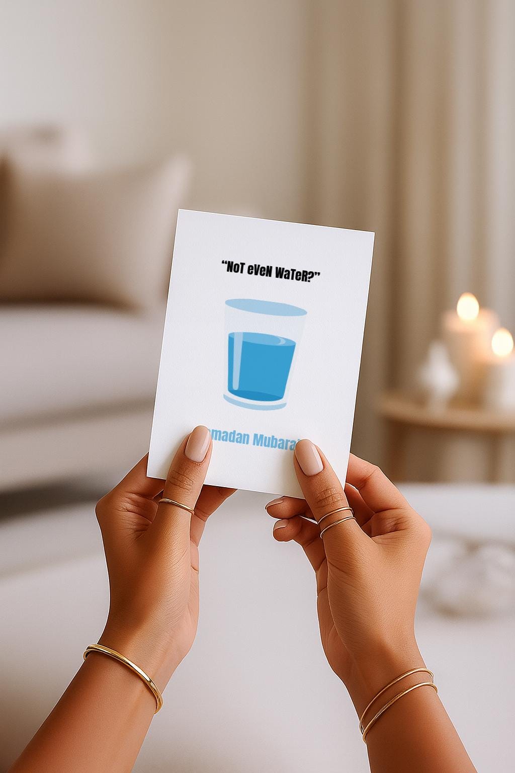 Minimalistische Grußkarte mit einem Glas Wasser und dem Text „Not even water?“ sowie „Ramadan Mubarak“. Die Karte kombiniert Humor mit einer respektvollen Ramadan-Botschaft und eignet sich ideal als moderne Grußkarte für Freunde, Familie oder Kollegen während des Fastenmonats.
