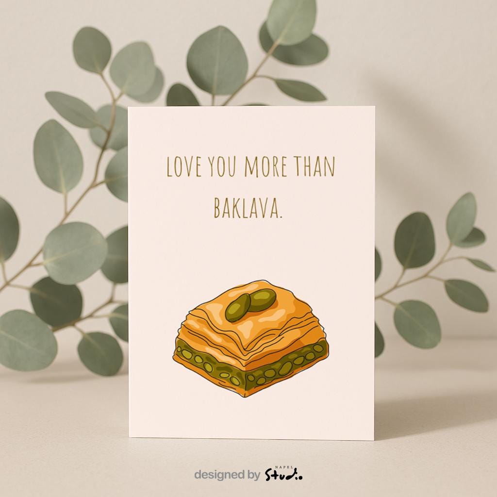 Love You More Than Baklava Grußkarte | Lustige türkische Liebeskarte mit Food Motiv