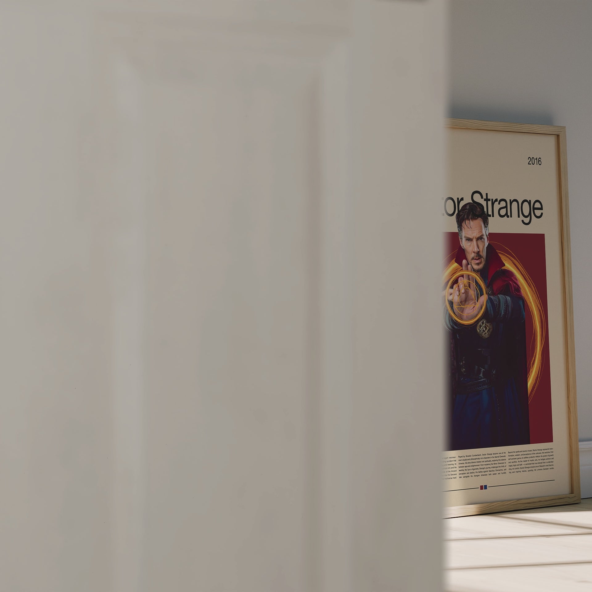Stylish Doctor Strange Poster in 3D-Design. Zeigt den Sorcerer Supreme mit gold-orange leuchtenden magischen Energiekreisen vor einem dunklen Hintergrund. Perfekt als Wanddeko für Marvel- oder Filmfans.